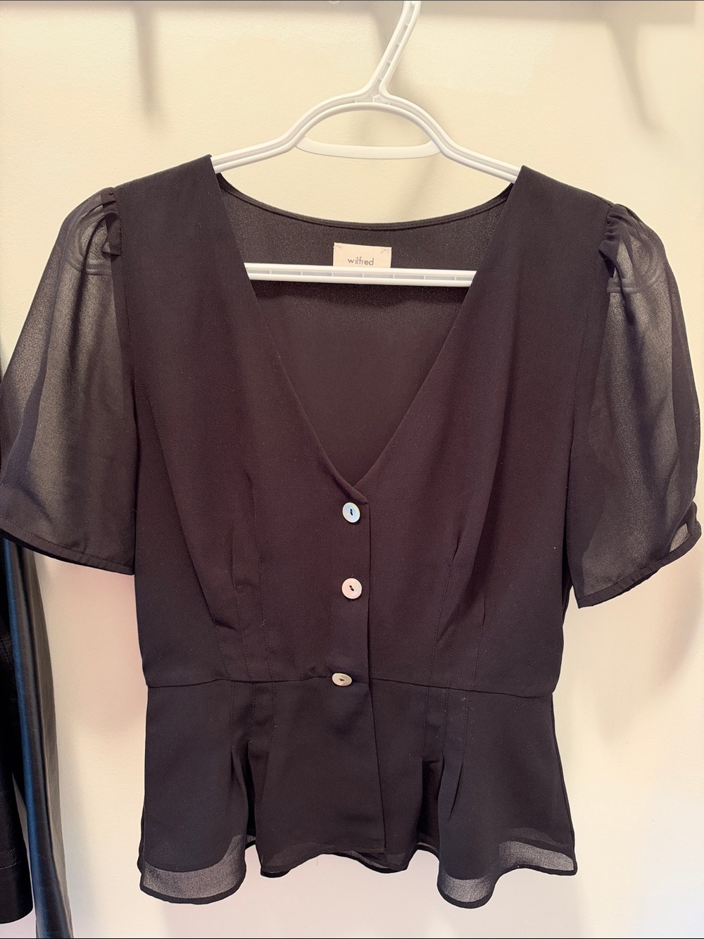 Aritzia Wilfred Black Top